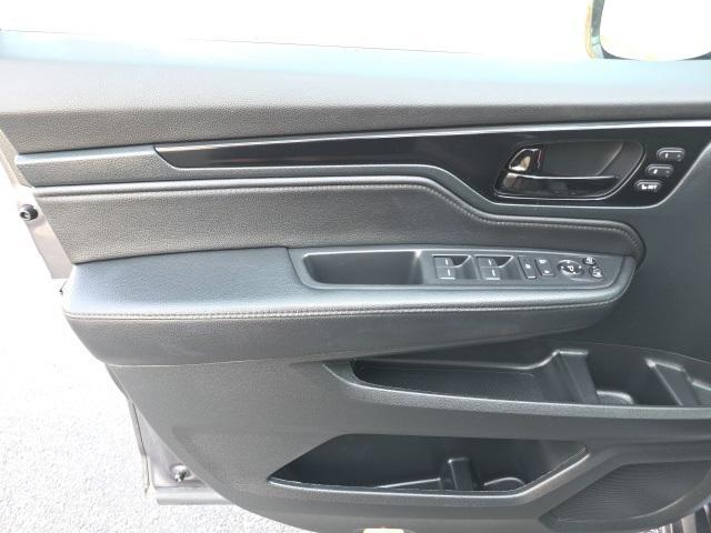 Photo of 2023 Modern Steel Metallic Honda Odyssey