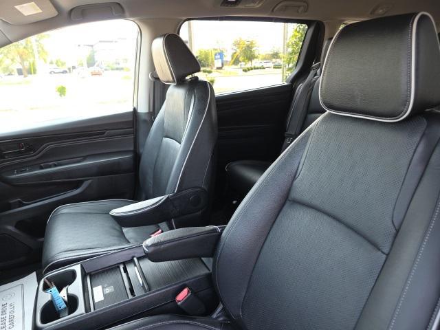 Photo of 2023 Modern Steel Metallic Honda Odyssey