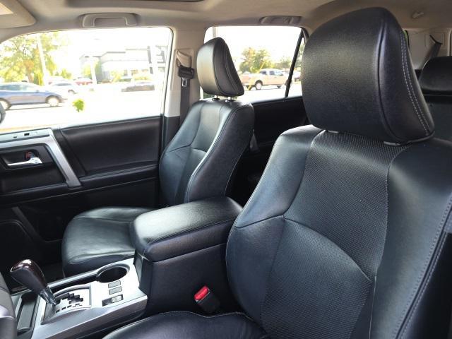 Photo of 2018 Blizzard Pearl Toyota 4Runner