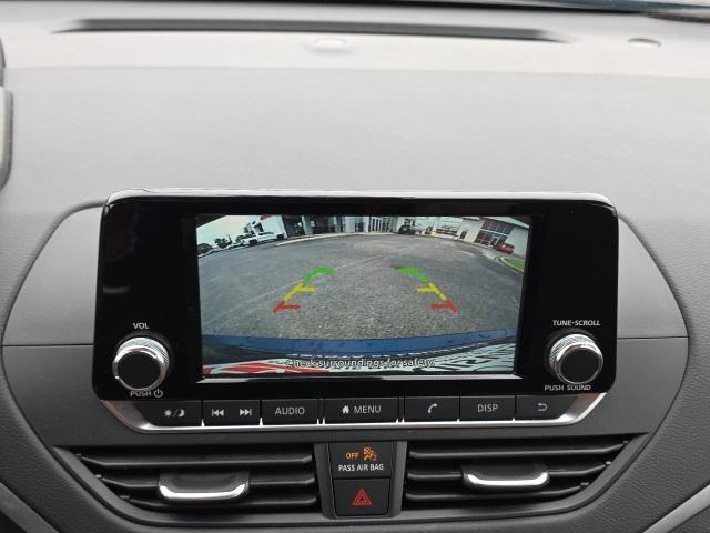 Photo of 2024 Deep Blue Pearl Nissan Altima