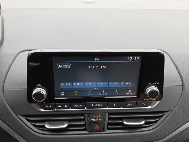Photo of 2024 Deep Blue Pearl Nissan Altima