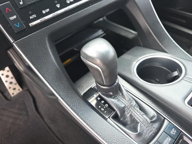 Photo of 2019 Harbor Gray Metallic Toyota Avalon