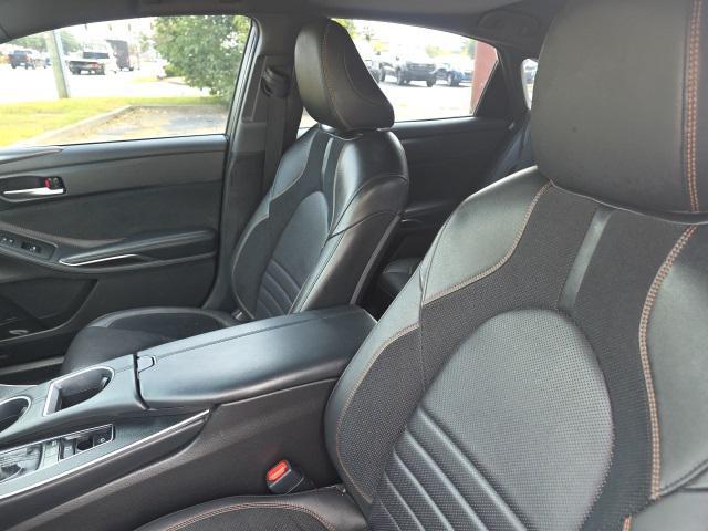 Photo of 2019 Harbor Gray Metallic Toyota Avalon