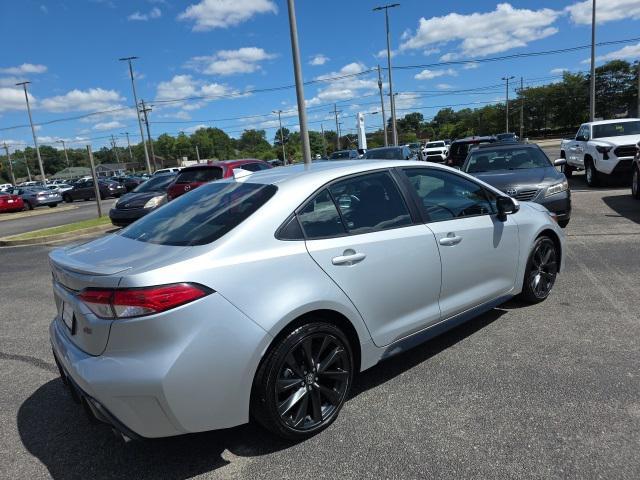 Photo of 2024 Classic Silver Toyota Corolla