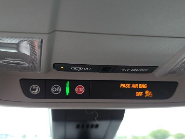 Photo of 2023 Summit White Chevrolet Equinox