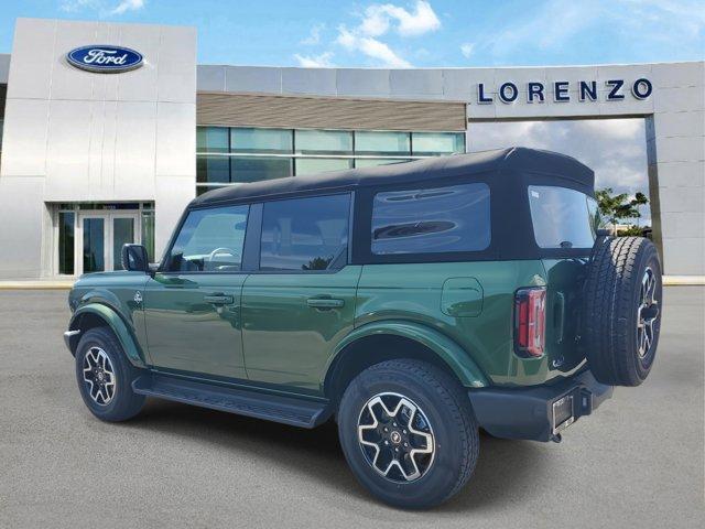 Photo of 2025 Eruption Green Metallic Ford Bronco