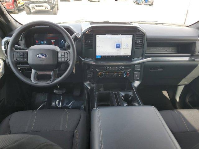Photo of 2025 White Metallic Ford F-150