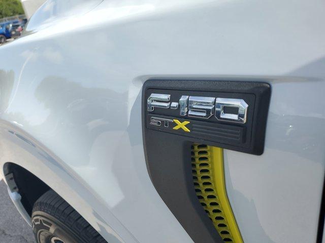Photo of 2025 White Metallic Ford F-150