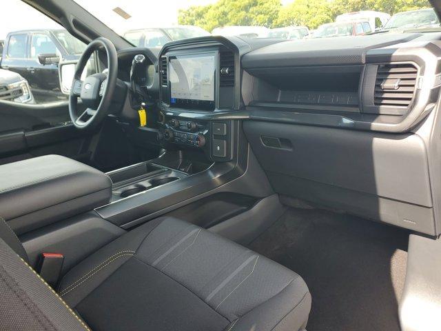Photo of 2025 White Metallic Ford F-150