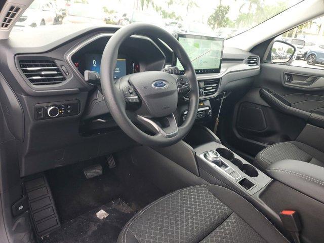 Photo of 2025 Space Silver Ford Escape
