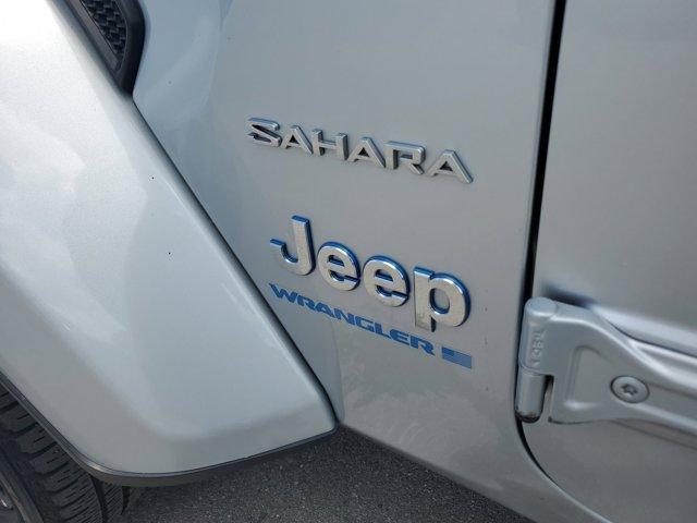 Photo of 2023 Silver Zynith Clearcoat Jeep Wrangler 4xe