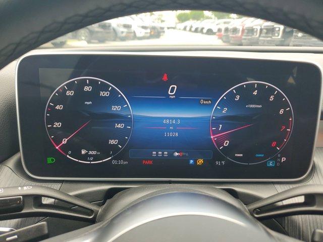 Photo of 2025 Polar White Mercedes-Benz C-Class