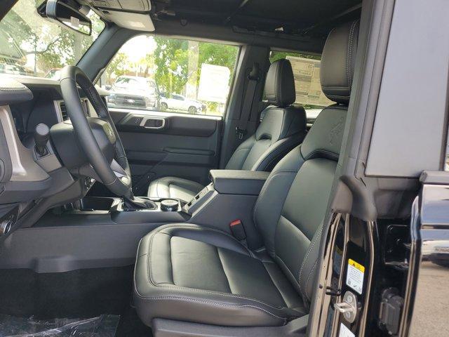 Photo of 2025 Shadow Black Ford Bronco