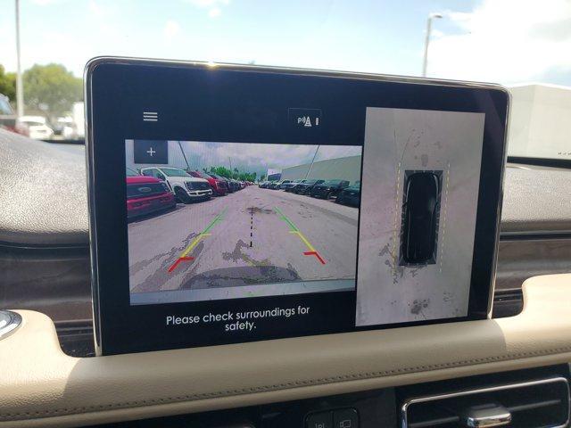 Photo of 2023 Jewel Lincoln Aviator