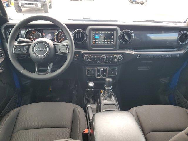 Photo of 2023 Hydro Blue Pearlcoat Jeep Wrangler