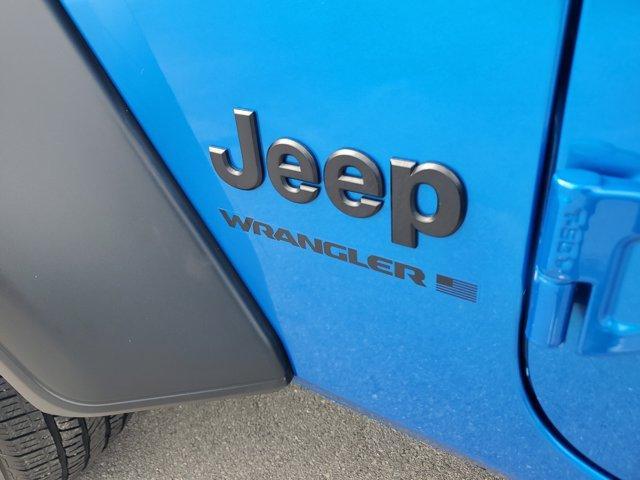 Photo of 2023 Hydro Blue Pearlcoat Jeep Wrangler