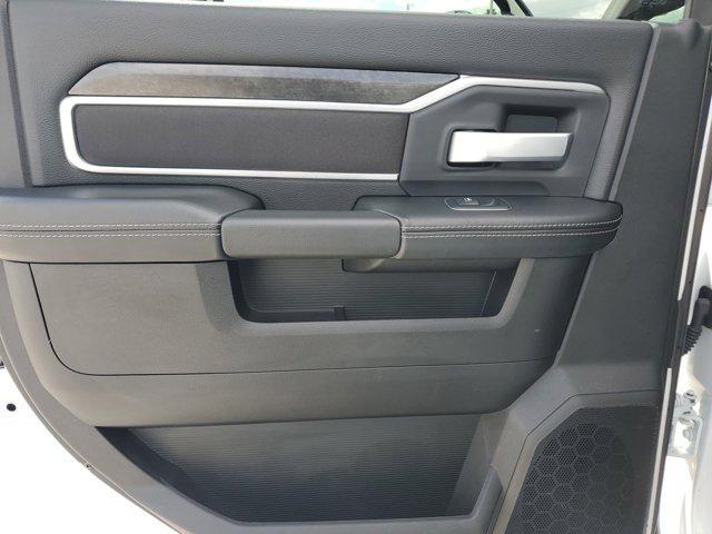 Photo of 2024 Bright White Clearcoat RAM 2500