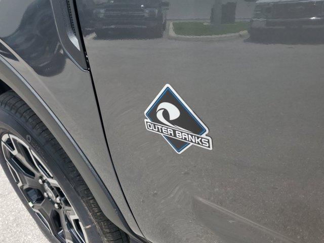 Photo of 2025 Carbonized Gray Metallic Ford Bronco Sport