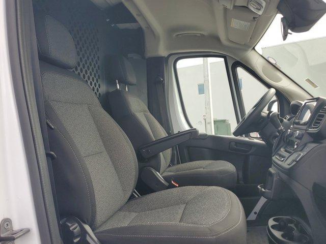 Photo of 2023 Bright White Clearcoat RAM ProMaster 2500