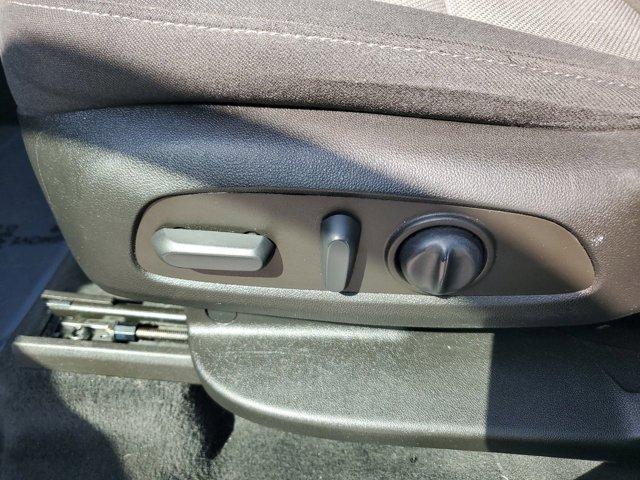 Photo of 2022 Silver Sage Metallic Chevrolet Traverse