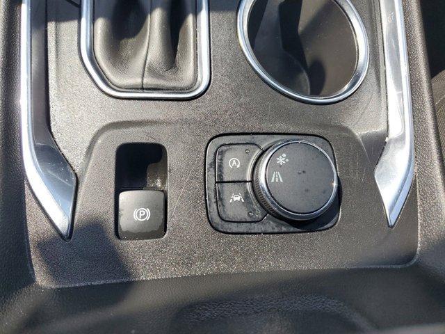 Photo of 2022 Silver Sage Metallic Chevrolet Traverse