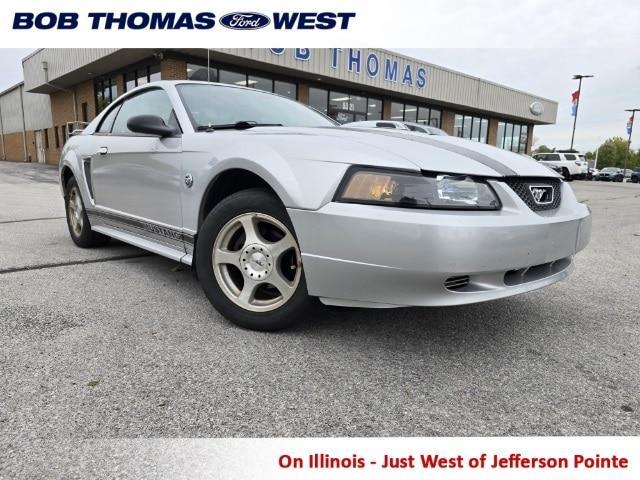 2004 Ford Mustang