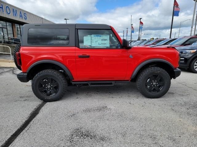 Photo of 2024 Race Red Ford Bronco