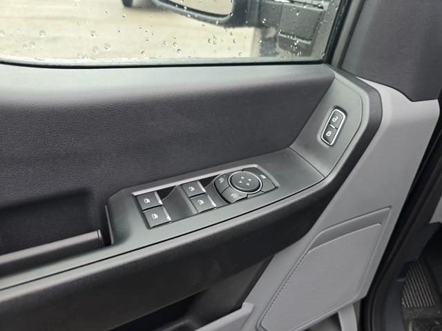Photo of 2025 Agate Black Metallic Ford F-250