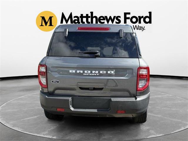 Photo of 2024 Gray Metallic Ford Bronco Sport
