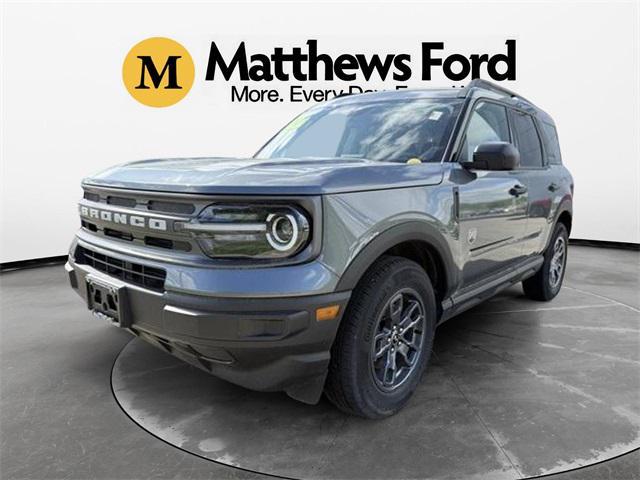 Photo of 2024 Gray Metallic Ford Bronco Sport