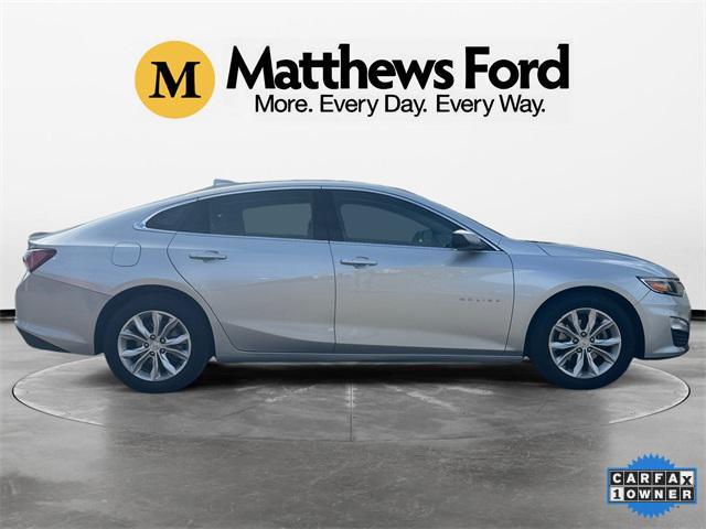 Photo of 2022 Silver Ice Metallic Chevrolet Malibu