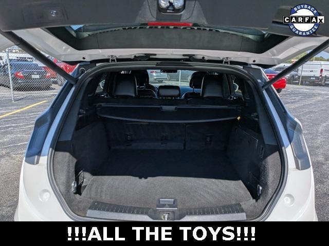 Photo of 2016 White Platinum Metallic Tri-Coat Lincoln MKC