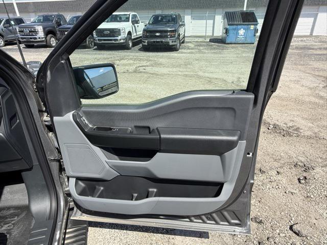Photo of 2024 Carbonized Gray Metallic Ford F-150