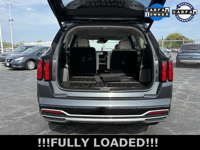 Photo of 2023 Gravity Grey Kia Sorento