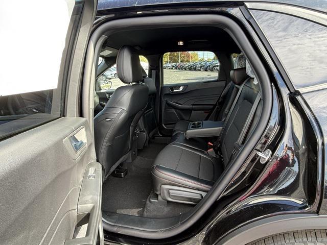 Photo of 2026 AGATE BLACK METALLIC Ford Escape