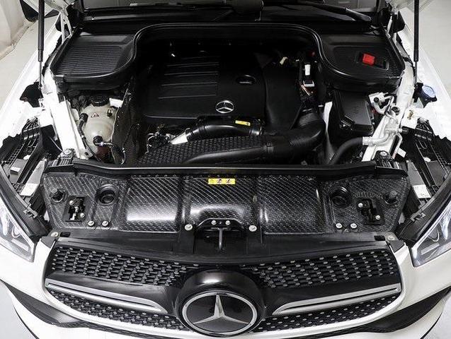 Photo of 2023 Polar White Mercedes-Benz GLE 350