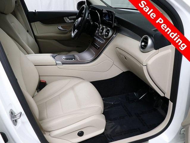 Photo of 2021 Polar White Mercedes-Benz GLC 300