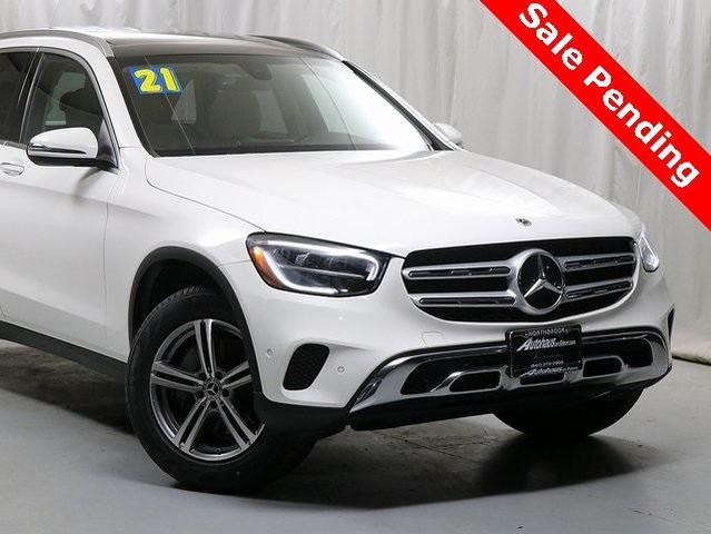 Photo of 2021 Polar White Mercedes-Benz GLC 300