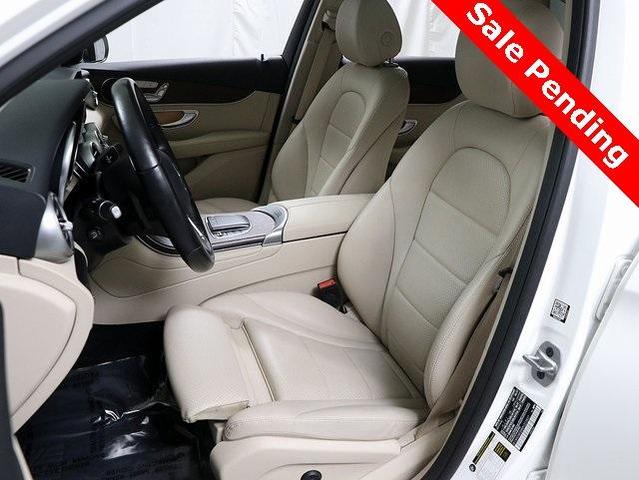 Photo of 2021 Polar White Mercedes-Benz GLC 300