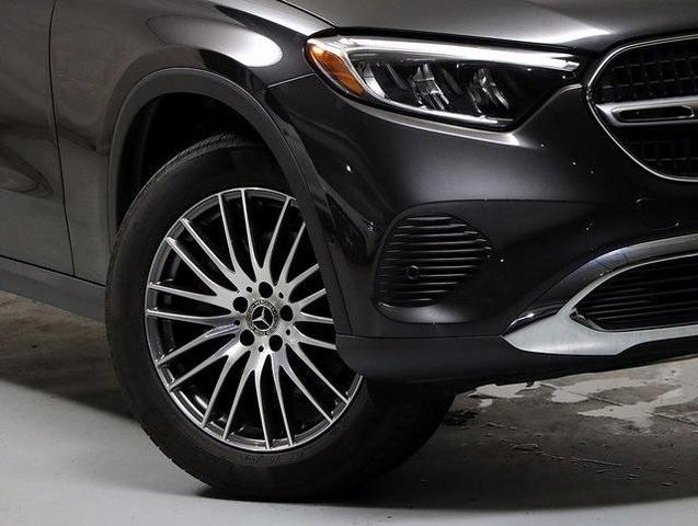 Photo of 2025 Graphite Gray Metallic Mercedes-Benz GLC 300