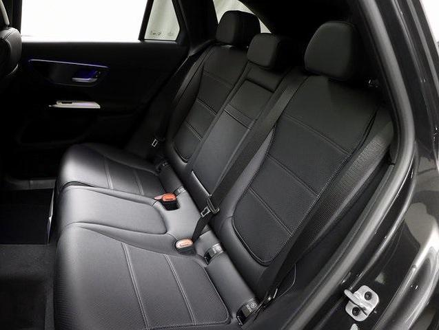 Photo of 2025 Graphite Gray Metallic Mercedes-Benz GLC 300