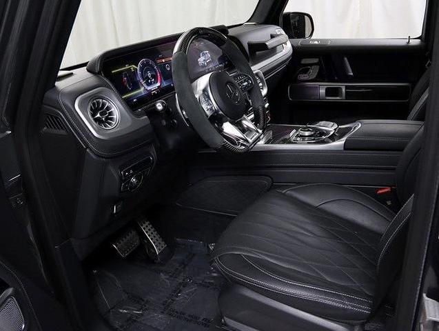 Photo of 2024 Graphite Metallic Mercedes-Benz AMG G 63