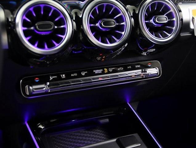 Photo of 2025 Black Mercedes-Benz GLB 250