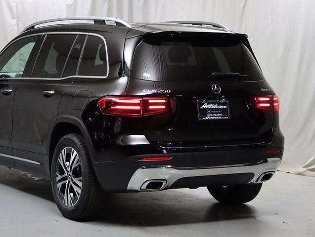 Photo of 2025 Black Mercedes-Benz GLB 250