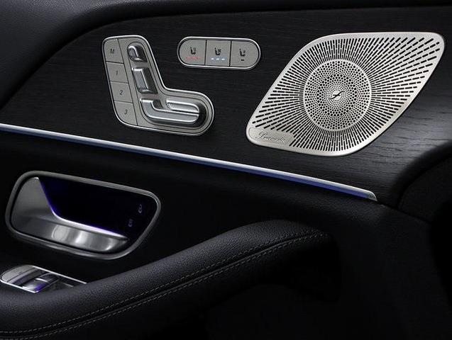 Photo of 2025 Selenite Gray Metallic Mercedes-Benz GLE 450