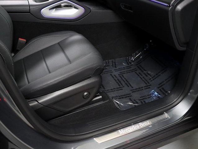 Photo of 2025 Selenite Gray Metallic Mercedes-Benz GLE 450