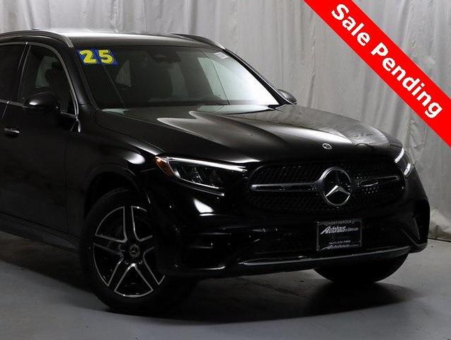 Photo of 2025 Black Mercedes-Benz GLC 300