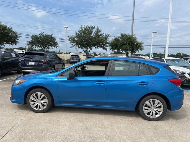 Photo of 2022 Ocean Blue Pearl Subaru Impreza
