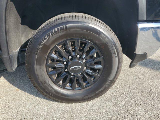 Photo of 2025 Black Chevrolet Silverado 3500