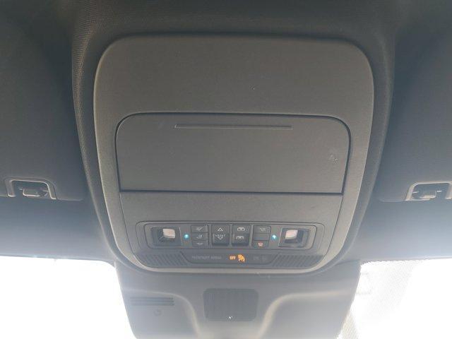 Photo of 2025 Dark Matter Gray Metallic Ford Expedition Max